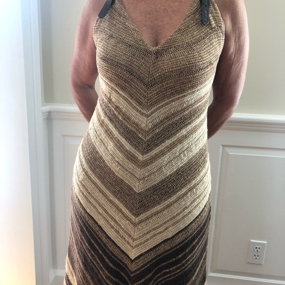 Dress - Picture 2 of 8